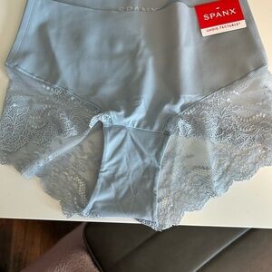 Spanx Blue Lace Trim Women's Intimate NWT size Small